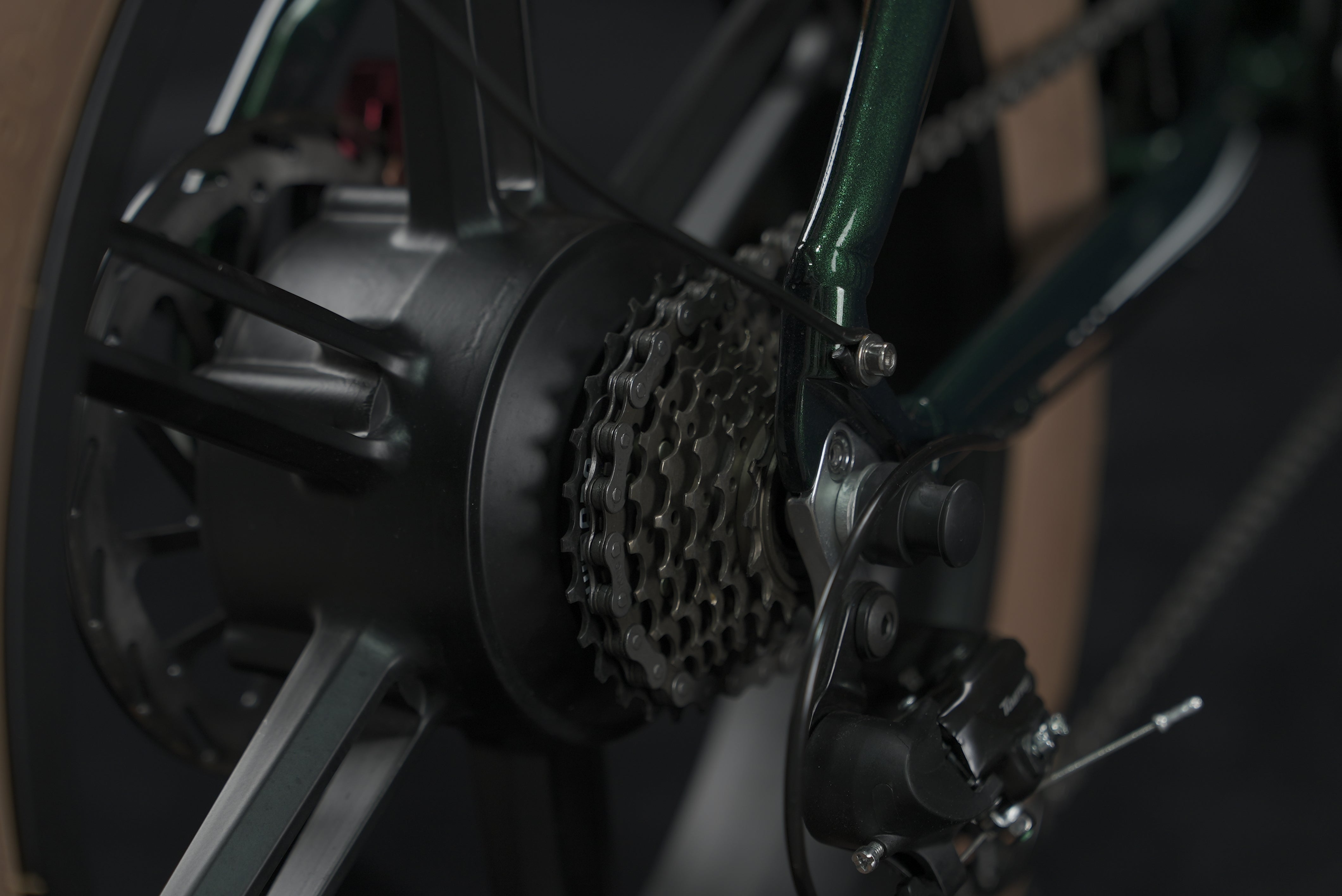 The Whisper of Power: How EnffeBike's Motor Adapts to Your Rhythm
