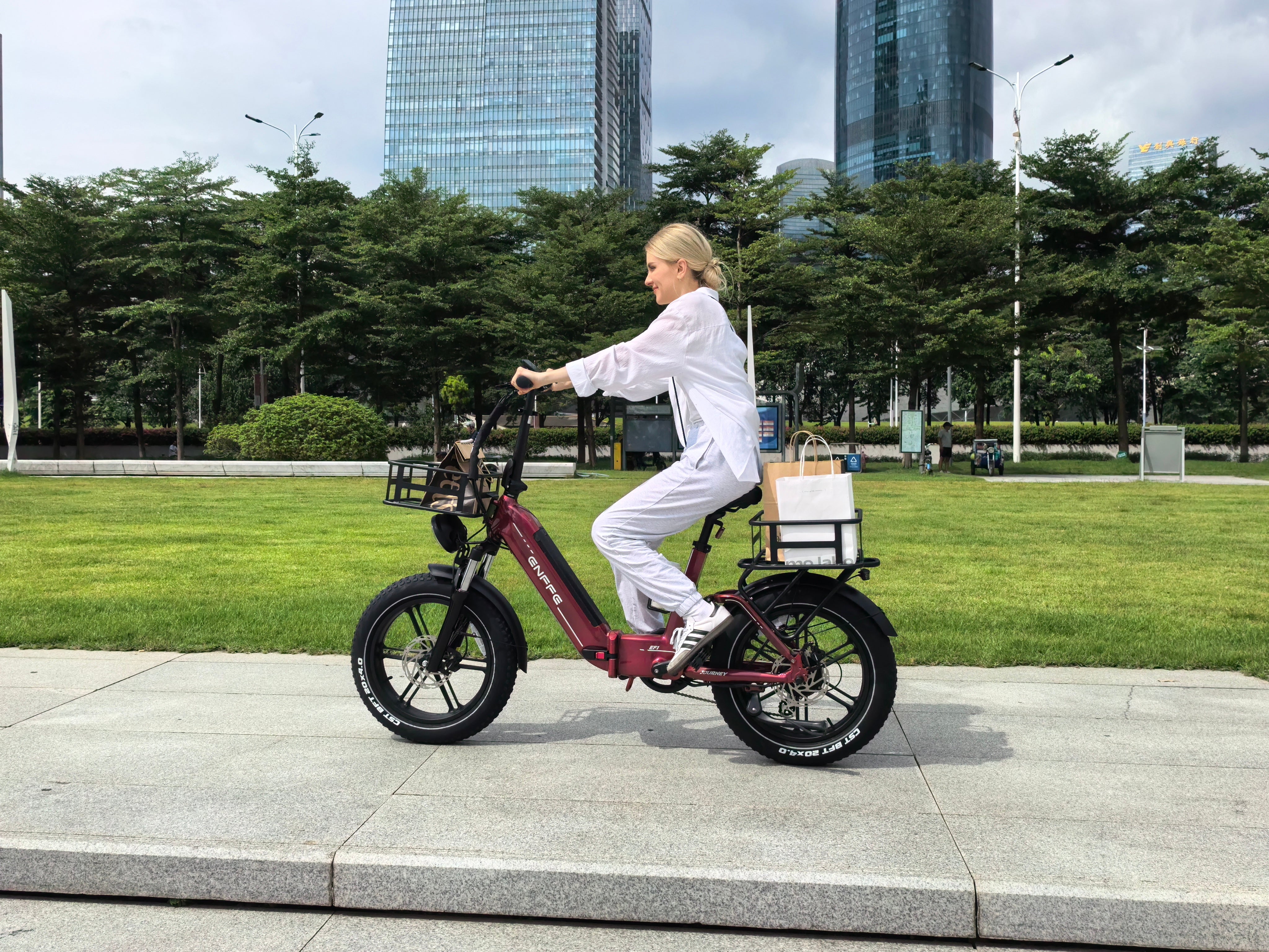 Beyond the Commute: How an E-Bike Can Redraw Your Personal Map